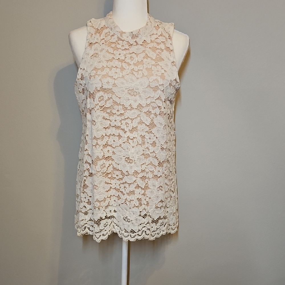 Rose & Olive Floral Over All Lace Sleeveless Blouse - Cream Tank Top Style